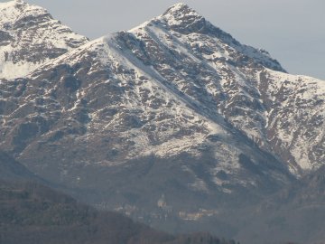 Blick auf das Kloster Oropa