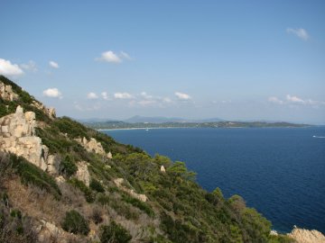 Sicht von Cap Camarat nach Pamplonne Beach