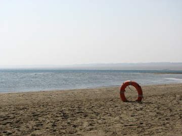 Feink&ouml;rniger Strand, sanft abfallend... einfach ideal!