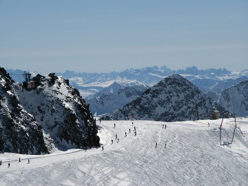Blick zwischen Schaufelspitz und Wildspitz hindurch.