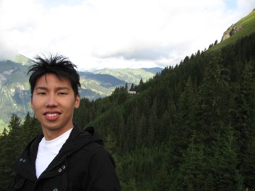 Donny und hinten das Laubb&auml;rgli